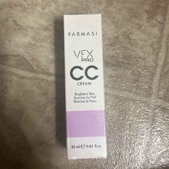 Bundle of Farmasi products - Picture 3 of 4